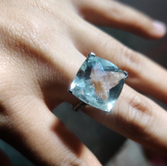 Vintage Jewelry - 925 SS Simulated Diamond Gemstone Ring
